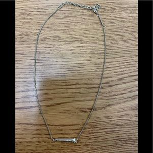 Kendra Scott necklace